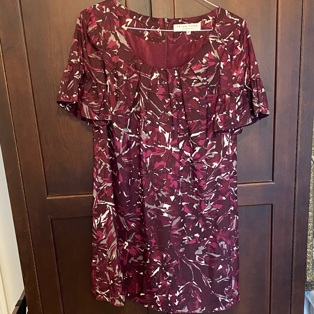 Elegant Burgundy and White Floral Mini Dress